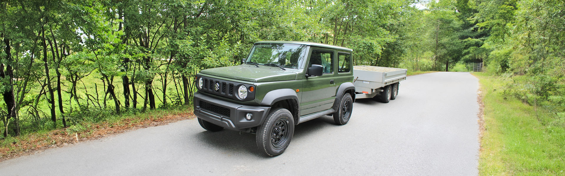 Auto mit Anhängelasterhöhung